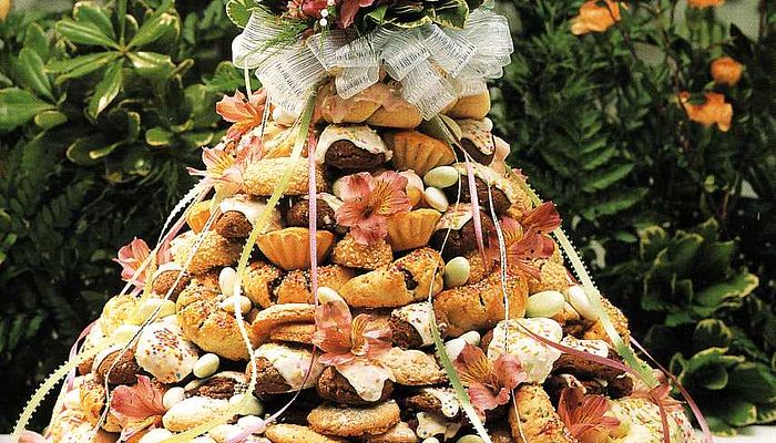 Italian Wedding Cookies: Delightful Tradition